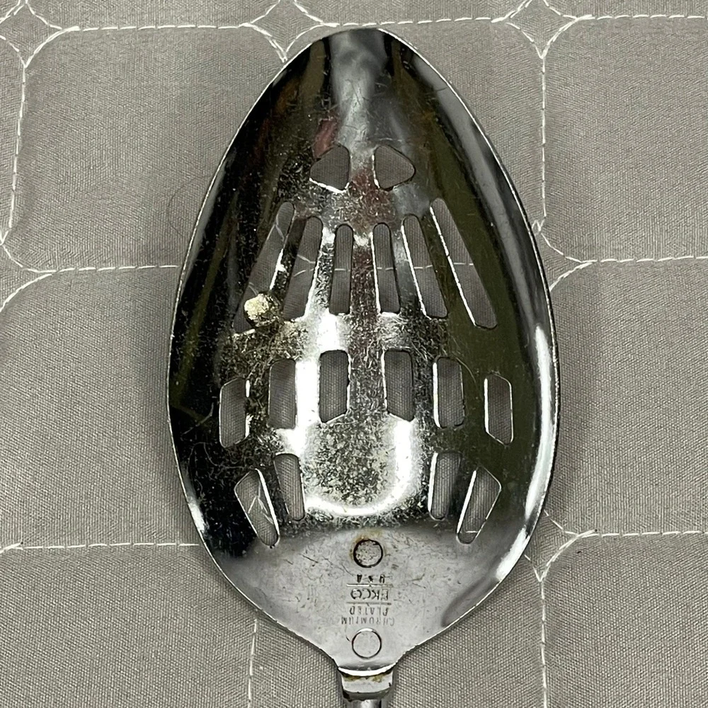 EKCO Vintage Slotted Spoon Chromium Plated Avocado‎ Green Plastic Handle USA